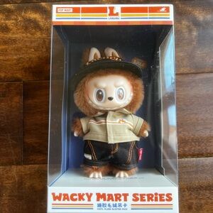 Pop Mart Labubu Wacky Mart Manager